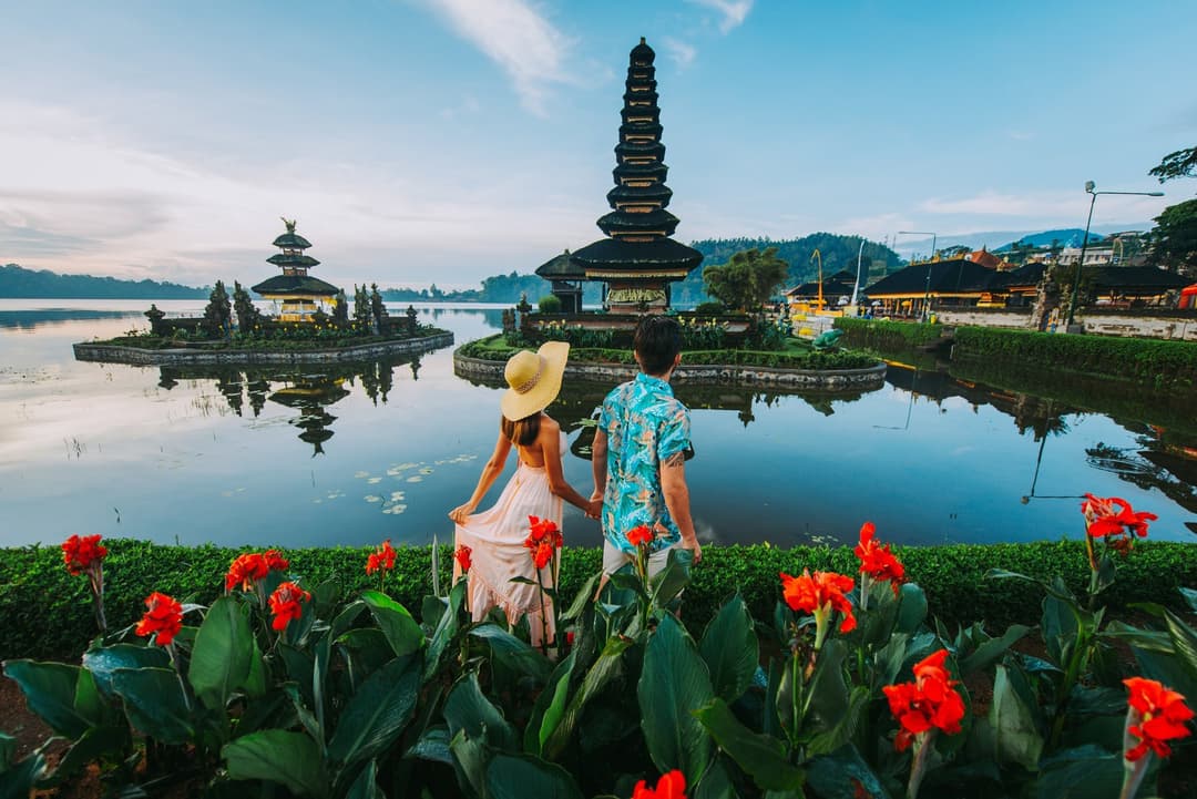 Indonesia - Bali (Tampaksiring Tour - Nusa Dua - Đền Tanah Lot - Bali Zoo)