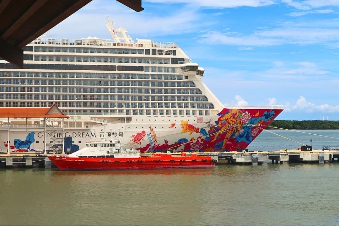 Du Ngoạn Singapore - Phuket Cùng Du Thuyền 5 Sao Genting Dream