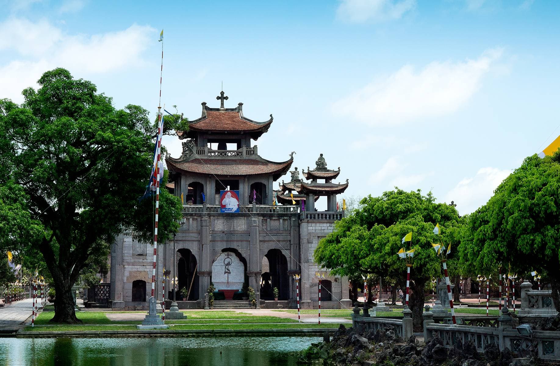Hải Phòng - Hạ Long - Ninh Bình - Thung Nham - Tam Đảo