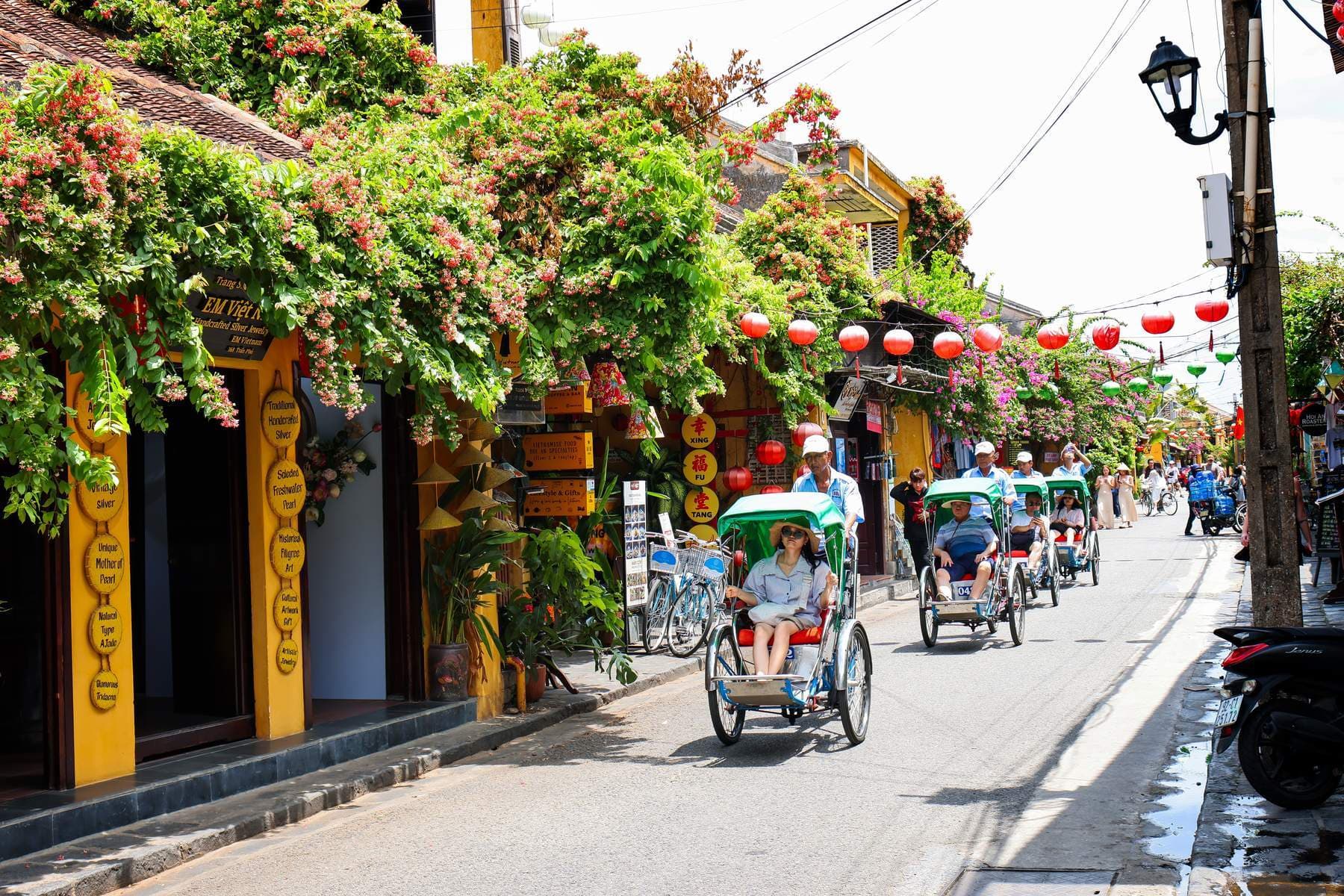 Đà Nẵng - Hội An - Vinwonder Nam Hội An - Khu Du Lịch Bà Nà - Cầu Vàng - 3N2Đ