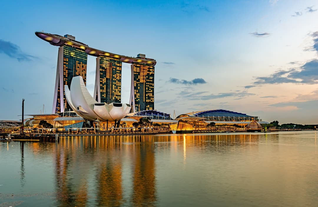 Singapore - Malaysia (Gardens By The Bay - Flower Dome - Cloud Forest - Bảo Tàng Sáp - Wings Of Time - Malacca - Động Batu - Kualalumpur City)