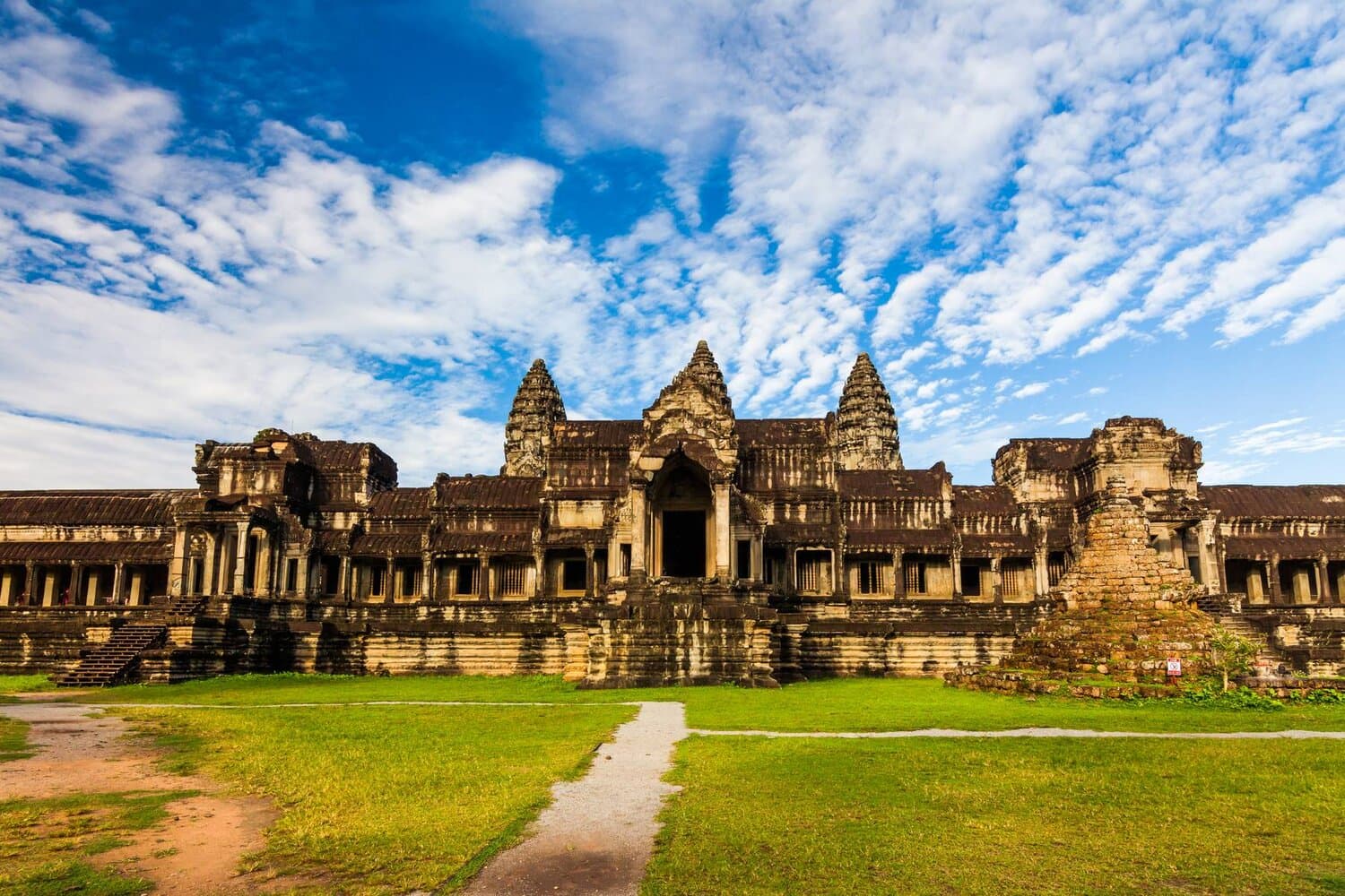 CAMPUCHIA (Khám phá ANGKOR huyền bí Siem Reap - Phnom Penh) 