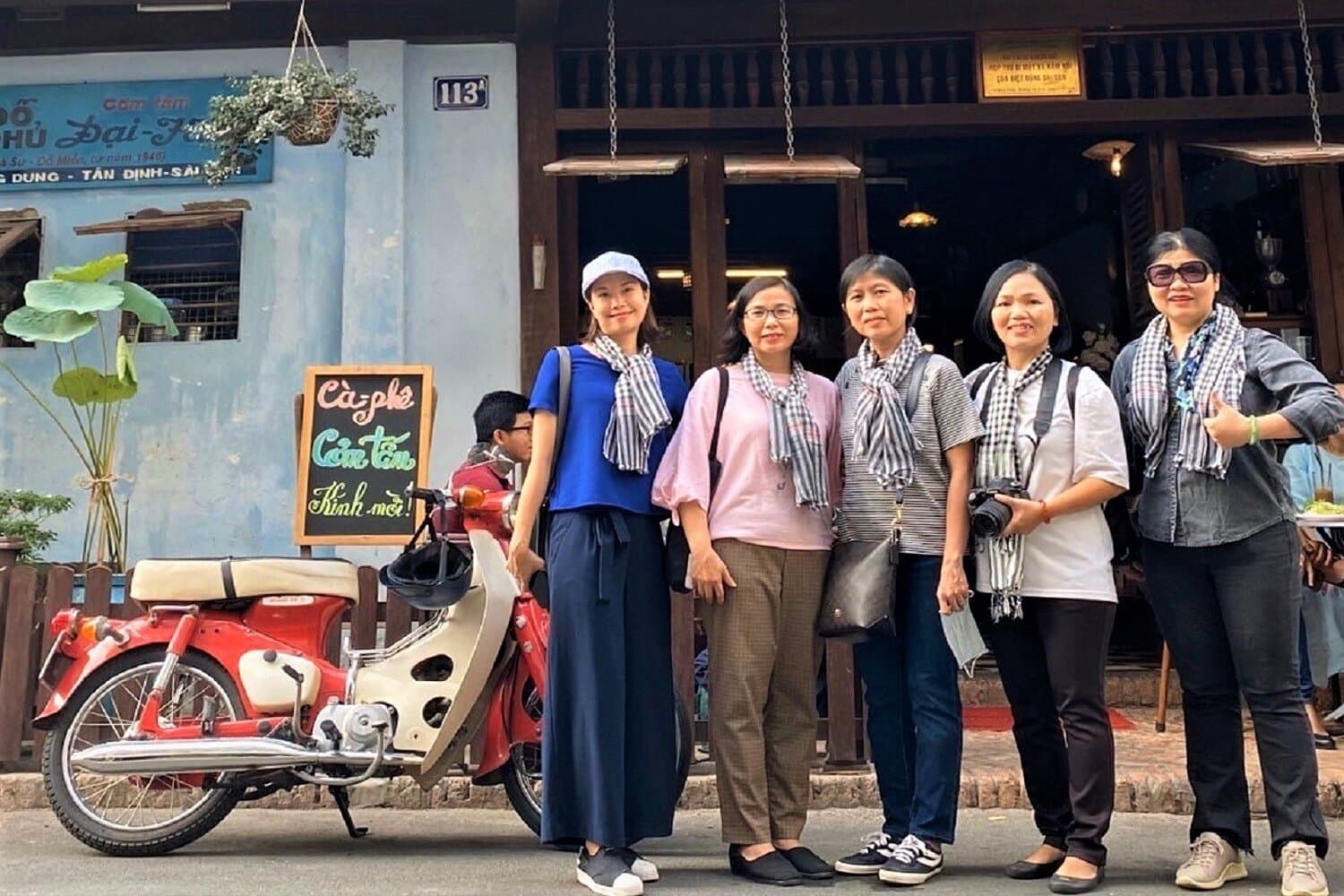 Theo Dấu Chân Biệt Động Sài Gòn