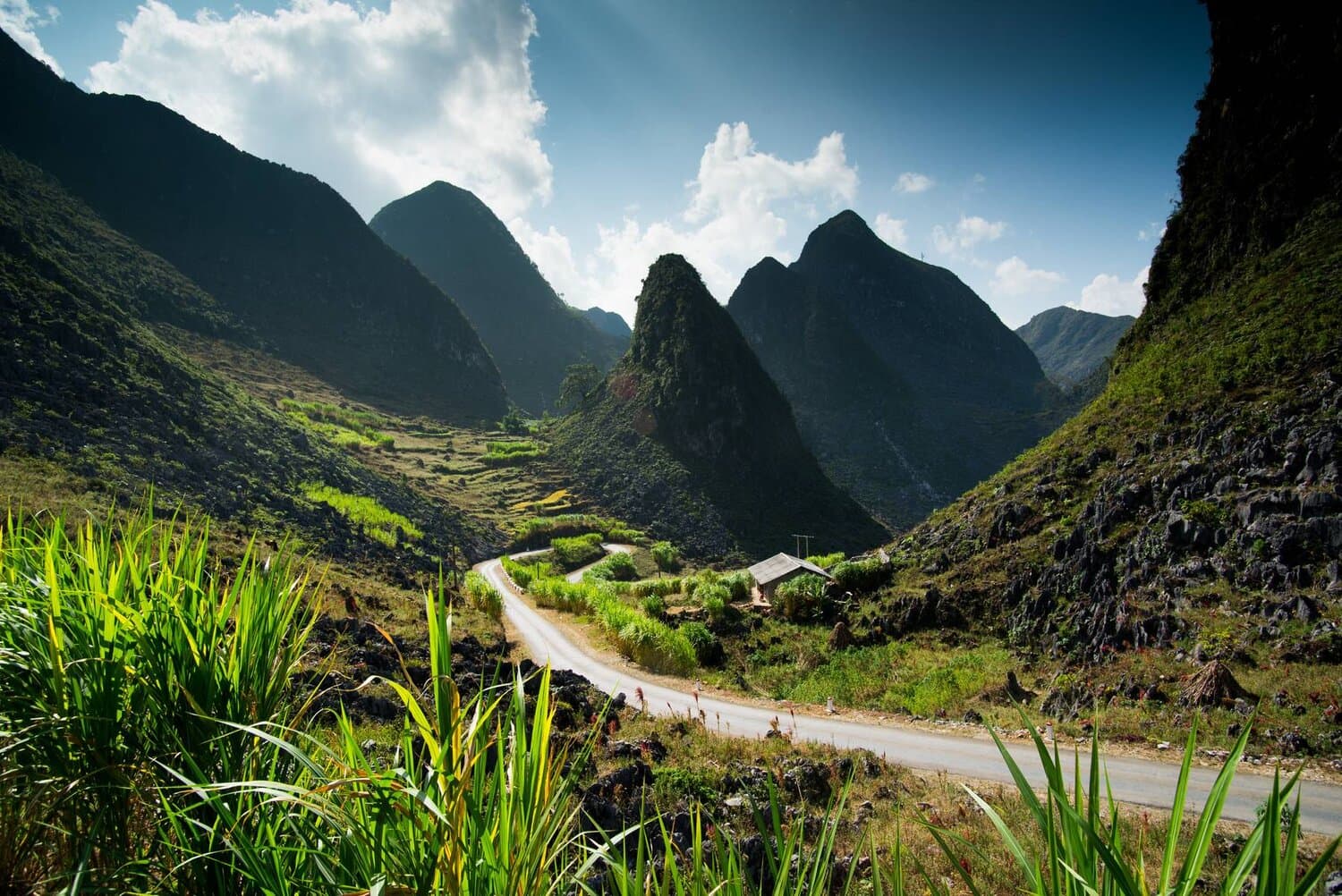 Hà Giang - Đồng Văn - Sông Nho Quế - Cao Bằng - Bản Giốc - Lạng Sơn