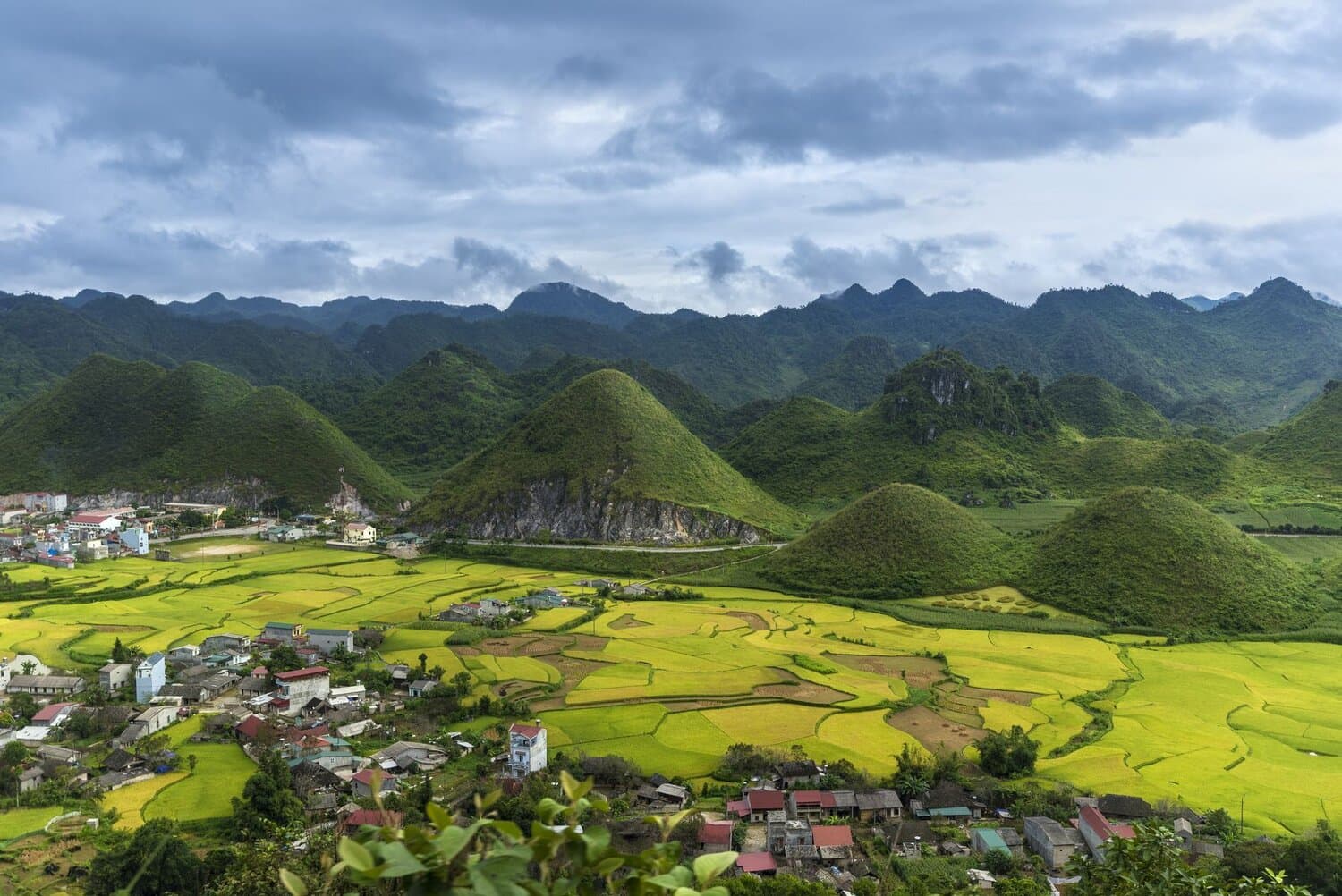 Hà Giang - Đồng Văn - Sông Nho Quế - Pác Bó - Bản Giốc - Ba Bể