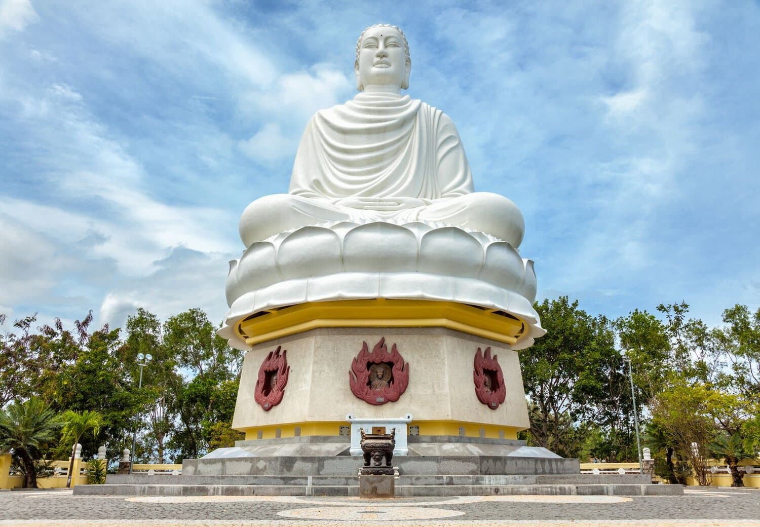 HÀ NỘI - NHA TRANG - HÒN TẰM - VIN WONDERS
